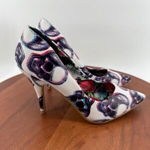 Iron Fist Skull Pumps Womens White Floral Goth Punk Stiletto Heels EU 39/US 8